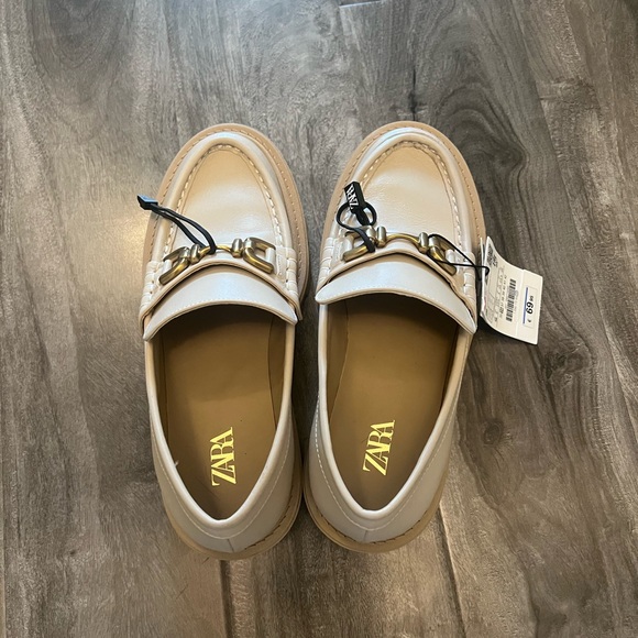 Loafers - Picture 1 of 4